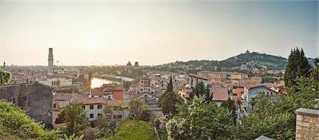 simsearch:649-07585627,k - Elevated view of Verona, Italy Stock Photo - Premium Royalty-Free, Code: 649-07904938