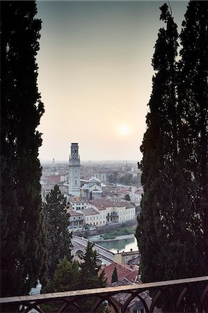 simsearch:649-07585627,k - Elevated view of Verona, Italy Stock Photo - Premium Royalty-Free, Code: 649-07904939