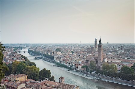 simsearch:649-07585627,k - Elevated view of Verona, Italy Stock Photo - Premium Royalty-Free, Code: 649-07904940