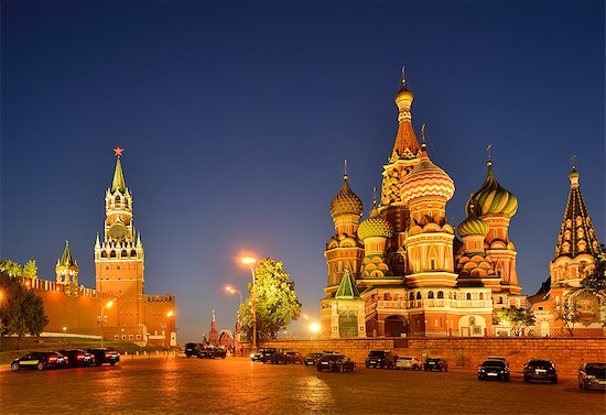 View of Red Square, Kremlin towers and Saint Basils Cathedral at night, Moscow, Russia Stock Photo - Premium Royalty-Free, Image code: 649-07905102