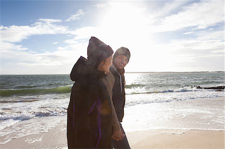 Couple enjoying seaside, Connemara, Ireland Stock Photo - Premium Royalty-Free, Code: 649-08060243