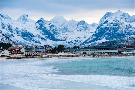 reine norway snow - Reine fishing village covered in snow, Norway Stock Photo - Premium Royalty-Free, Code: 649-08125568