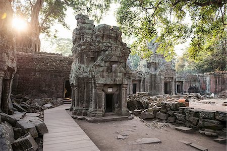 simsearch:649-08632597,k - Angkor Wat, Siem Reap, Cambodia Photographie de stock - Premium Libres de Droits, Code: 649-08180317