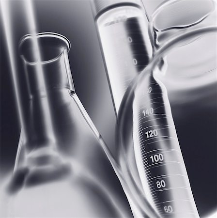 simsearch:649-07279762,k - Volumetric laboratory glassware used in a chemistry lab, close-up Stock Photo - Premium Royalty-Free, Code: 649-08237905