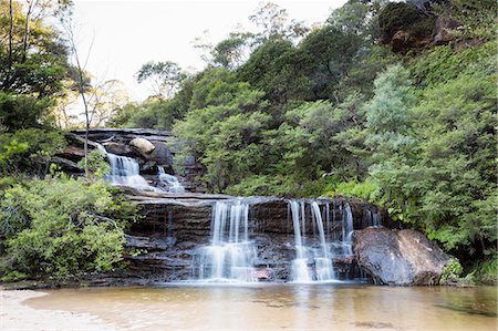 Waterfall, Wentworth Falls, Blue Mountain National Park, New South Wales, Australia Photographie de stock - Premium Libres de Droits, Code: 649-08239114