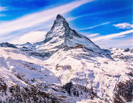 simsearch:649-08328454,k - Elevated view of snow covered Matterhorn, Zermatt, Switzerland Stock Photo - Premium Royalty-Free, Code: 649-08328988