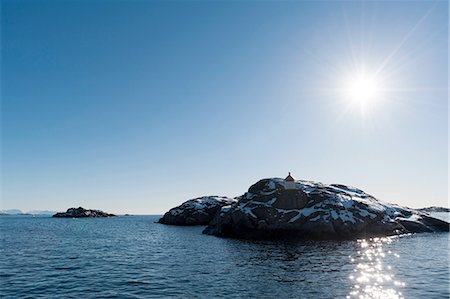 svolvaer - Sunlit rocky island, Svolvaer, Lofoten Islands, Norway Stock Photo - Premium Royalty-Free, Code: 649-08381782