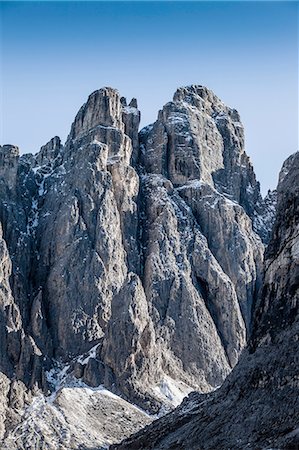 simsearch:649-08085940,k - View of rugged mountain rock formation, Dolomites, Italy Photographie de stock - Premium Libres de Droits, Code: 649-08548938
