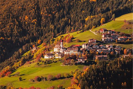 simsearch:649-07585627,k - Small town, Dolomites, Italy, taken from helicopter Stock Photo - Premium Royalty-Free, Code: 649-08543087