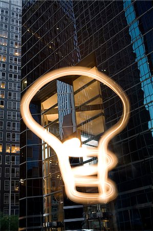 Office building with lightbulb artwork Stock Photo - Premium Royalty-Free, Code: 649-08564124