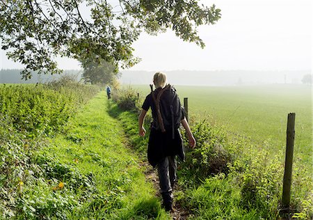 simsearch:6126-09267099,k - Rear view of teenage boy hiking along ancient roman path, Beaufort, Echternach, Luxembourg Stockbilder - Premium RF Lizenzfrei, Bildnummer: 649-08565930