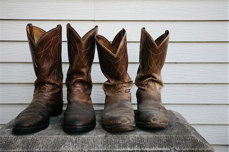 Close up of worn cowboy boots Stock Photo - Premium Royalty-Free, Code: 649-08561350