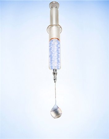 simsearch:695-05770658,k - Baseball coming from a syringe Foto de stock - Sin royalties Premium, Código: 649-08562143