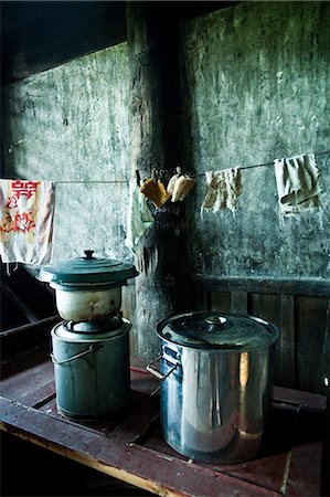 Typically Chinese kitchen Foto de stock - Sin royalties Premium, Código: 649-08562520