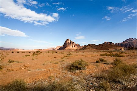 Desert landscape, Wadi Rum, Jordan Stock Photo - Premium Royalty-Free, Code: 649-08577226