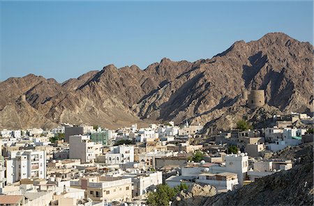 Aerial view of Muscat and mountains Photographie de stock - Premium Libres de Droits, Code: 649-08632444