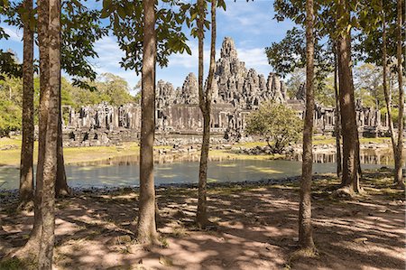 simsearch:649-08632786,k - Bayon Temple, Angkor Thom, Cambodia Foto de stock - Sin royalties Premium, Código: 649-08632779