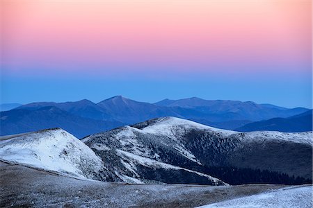 Svidovets Mountain Ridge, Carpathian Mountains, Ivano-Frankovsk Region, Ukraine Foto de stock - Sin royalties Premium, Código: 649-08661363