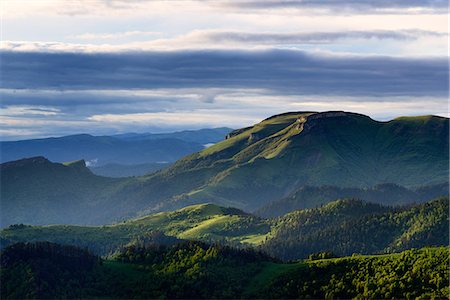 Bolshoy Thach (Big Thach) Nature Park, Caucasian Mountains, Republic of Adygea, Russia Stock Photo - Premium Royalty-Free, Code: 649-08714247