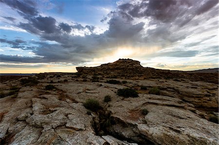 simsearch:649-08969704,k - View of sunburst over rock formation, Alstrom Point, Utah, USA Stock Photo - Premium Royalty-Free, Code: 649-08745551