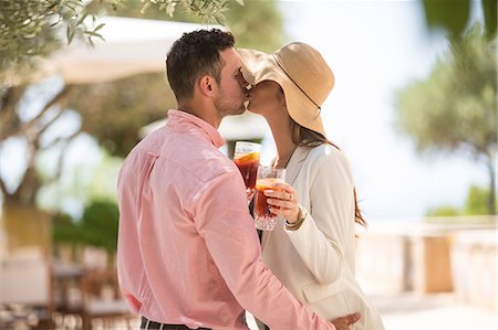 simsearch:614-09211901,k - Couple sharing a kiss on arrival to boutique hotel, Majorca, Spain Stockbilder - Premium RF Lizenzfrei, Bildnummer: 649-08840859