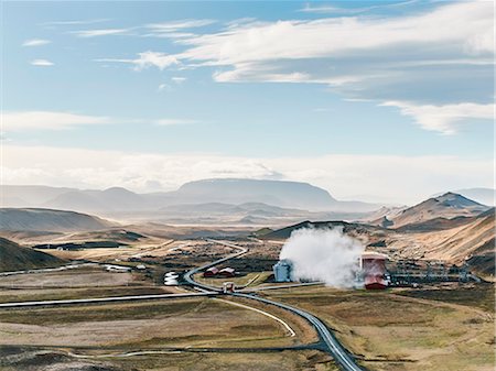 Landscape view with geothermal power station near Viti Crater, Krafla, Iceland Foto de stock - Royalty Free Premium, Número: 649-08895153