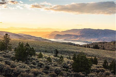 extreme terrain - Trans Canada Highway, Kamloops, British Columbia, Canada Stock Photo - Premium Royalty-Free, Code: 649-08901663