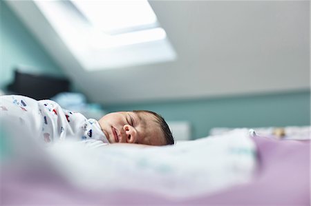 sibling newborn - Newborn baby boy, sleeping, low angle view Stock Photo - Premium Royalty-Free, Code: 649-08949731