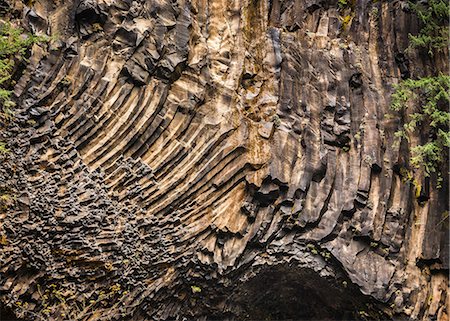 pared de roca - Textured rock face, Toketee Falls, Oregon, USA Foto de stock - Sin royalties Premium, Código: 649-08949998