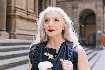 simsearch:649-08969126,k - Mature woman with long grey hair with coffee on street in Florence, Italy Stock Photo - Premium Royalty-Free, Code: 649-08969116