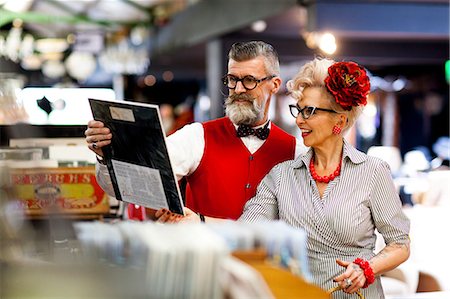 quirky - Quirky vintage couple shopping together in antiques emporium Stock Photo - Premium Royalty-Free, Code: 649-08987789