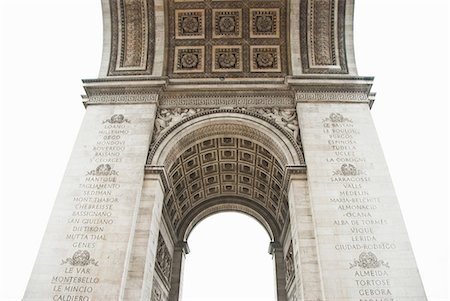 paris architecture nobody - Under Arc de Triomphe, Paris, France Foto de stock - Sin royalties Premium, Código: 649-09004523