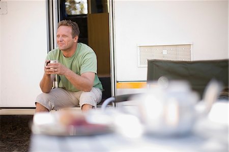 stop and think - Man camping with RV Stock Photo - Premium Royalty-Free, Code: 649-09002665