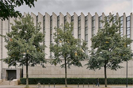 dijon - Regional Council building, Dijon, Burgundy, France Foto de stock - Royalty Free Premium, Número: 649-09036013