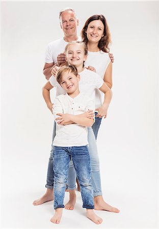 simsearch:649-09035594,k - Family portrait Photographie de stock - Premium Libres de Droits, Code: 649-09111489