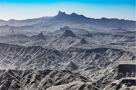 simsearch:649-08860390,k - Rugged barren mountain landscape, Serra da Malagueta, Santiago, Cape Verde, Africa Stock Photo - Premium Royalty-Free, Code: 649-09123386