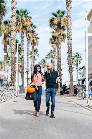 simsearch:649-09123411,k - Mature hipster couple strolling on pedestrian area, Valencia, Spain Stock Photo - Premium Royalty-Free, Code: 649-09123430