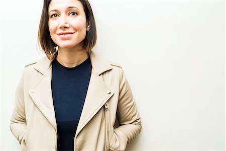 doctor close up - Portrait of female doctor Photographie de stock - Premium Libres de Droits, Code: 649-09123545