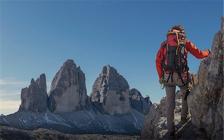 simsearch:649-09149419,k - Hiker enjoying view, Dolomites near Cortina d'Ampezzo, Veneto, Italy Photographie de stock - Premium Libres de Droits, Code: 649-09149406