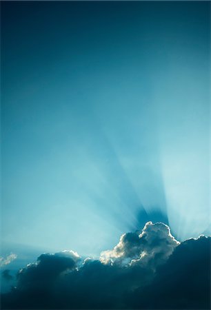 Big clouds developing in late afternoon Foto de stock - Sin royalties Premium, Código: 649-09159469