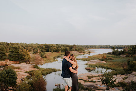 simsearch:649-01608481,k - Couple enjoying view of river, Algonquin Park, Canada Stock Photo - Premium Royalty-Free, Code: 649-09182042