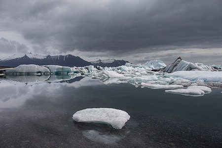 simsearch:649-08085948,k - Glacier Lagoon, Jokulsarlon, Vatnajokull National Park, Iceland Stockbilder - Premium RF Lizenzfrei, Bildnummer: 649-09207956