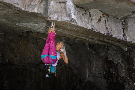 Trad climbing roof of My Little Pony route in Squamish, Canada Stock Photo - Premium Royalty-Free, Code: 649-09213555