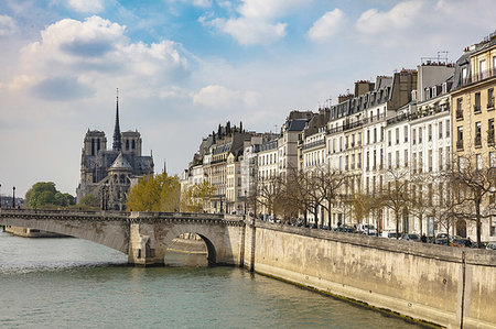 simsearch:649-05950855,k - Scenic waterfront view of Notre Dame Cathedral, Paris, France Stock Photo - Premium Royalty-Free, Code: 649-09258188