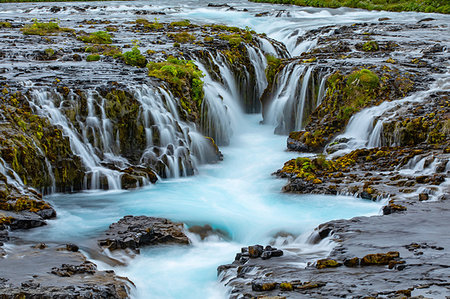 simsearch:649-09277520,k - Brúarfoss waterfall, Iceland Foto de stock - Royalty Free Premium, Número: 649-09277497