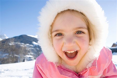 portrait screaming girl - Portrait of young girl in the snow Stock Photo - Premium Royalty-Free, Code: 649-02053517