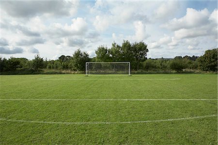 football field nobody - Football pitch Foto de stock - Sin royalties Premium, Código: 649-02733657