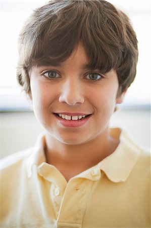 simsearch:614-08030878,k - Boy smiling,close up Stock Photo - Premium Royalty-Free, Code: 649-03009535