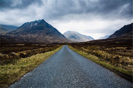 simsearch:649-06488947,k - Road to Loch Etive Fotografie stock - Premium Royalty-Free, Codice: 649-03078812