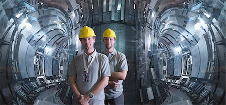 Wissenschaftler In einen Fusionsreaktor Stockbilder - Premium RF Lizenzfrei, Bildnummer: 649-03297132